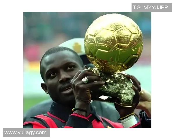 195黄金身高足球巨星的传奇之路与绿茵场巅峰瞬间