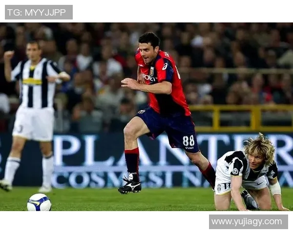 世界足坛13号球星风采盘点 从传奇到新星的多重面貌 世界足坛13号球星风采盘点 从传奇到新星的多重面貌